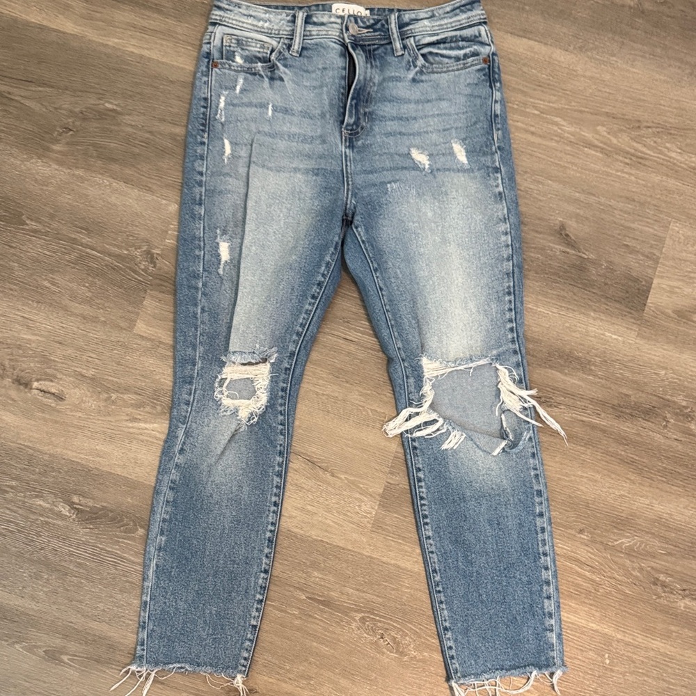 Cello Light Blue Distressed Ankle Jeans